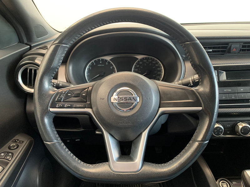 Nissan Kicks  5 pts. Advance, 1.6l, TA, a/ac., VE, RA-17 2017